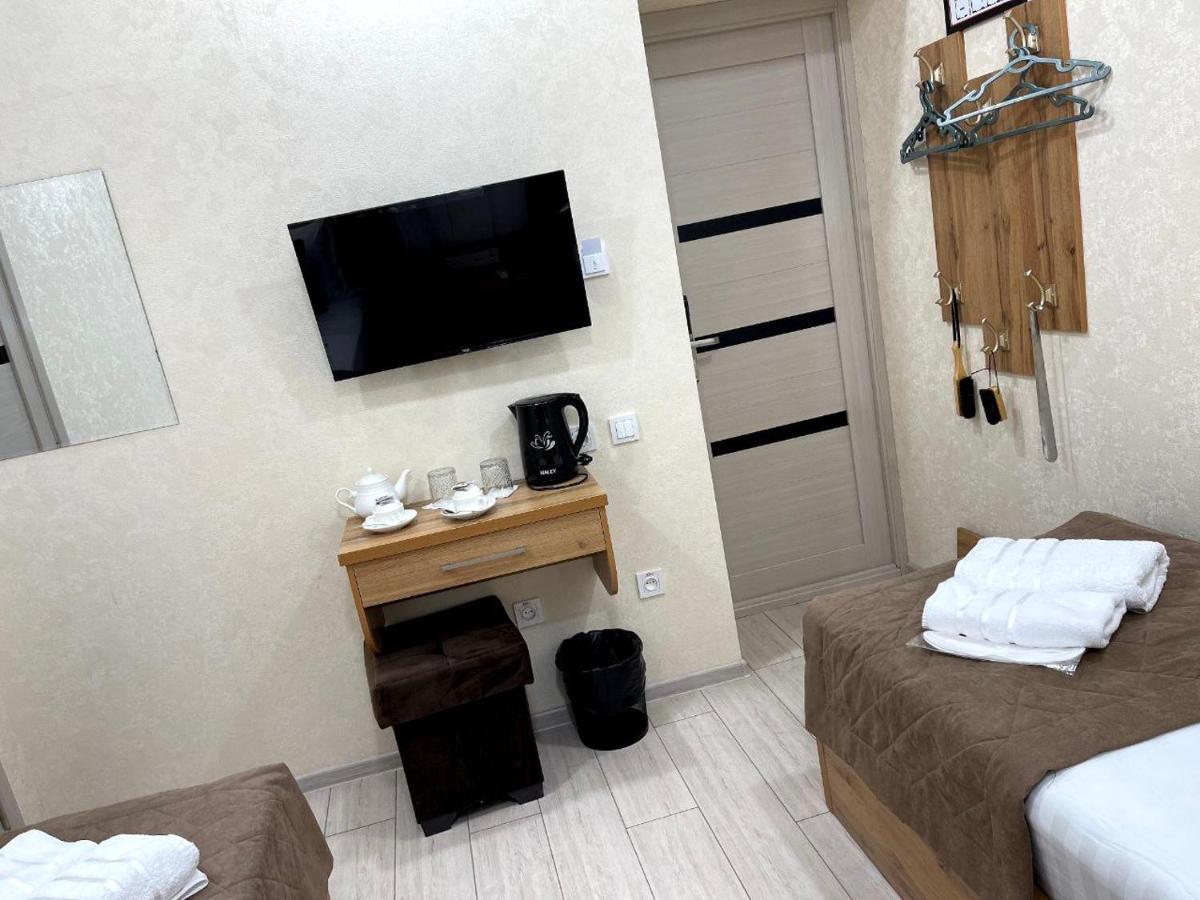 Barhat Hotel Tasjkent Exteriör bild